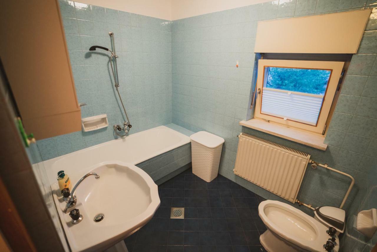 Apartmaji Retro Spodnje Gorje Екстер'єр фото